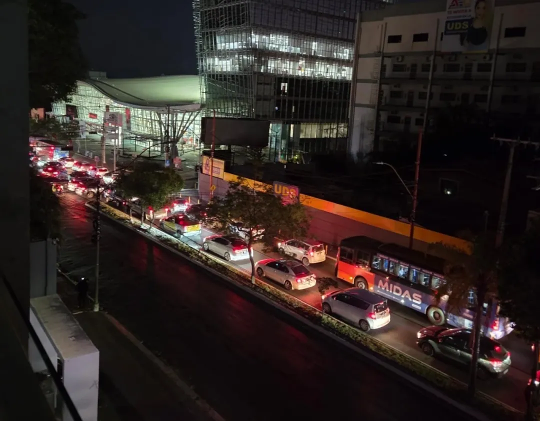 Cortes de luz a nivel país por problema en Itaipú: se soltaron cables que van a Acaray