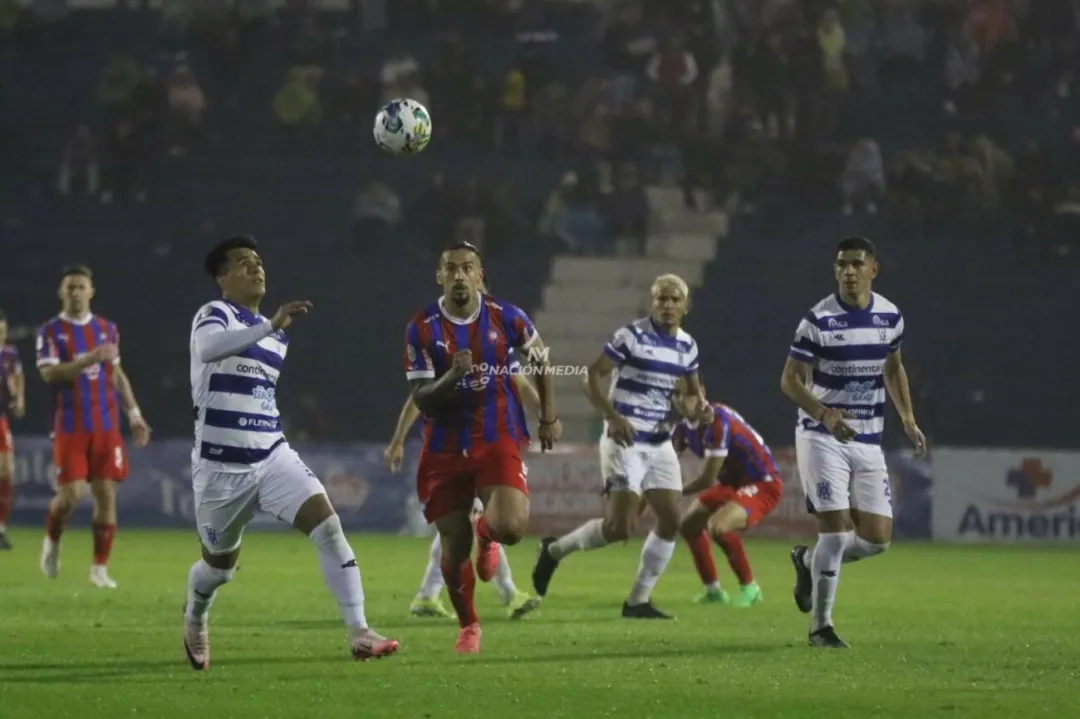 Cerro Porteño visita a un 2 de Mayo peleado con la localía