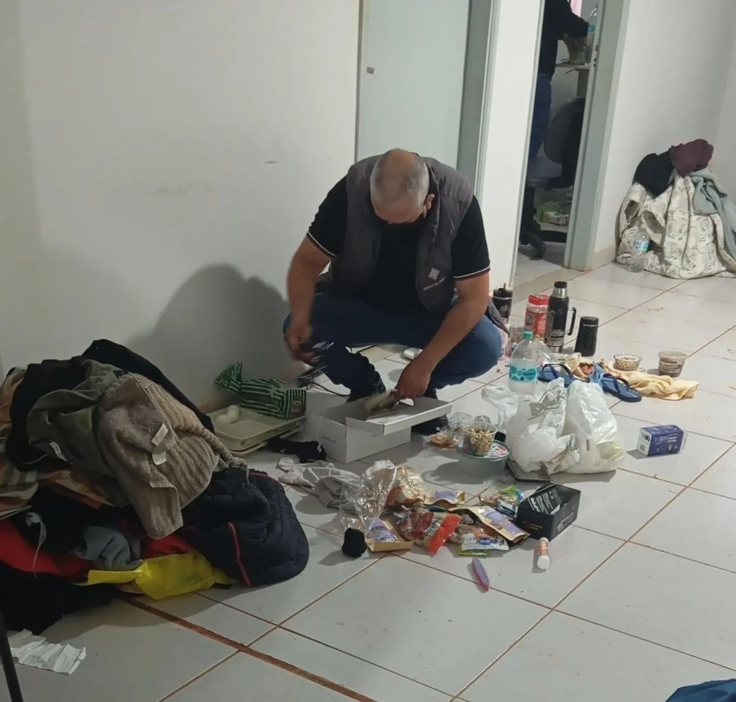 Allanan celda de “Tío Rico” tras sicariato frente a Derecho UNA