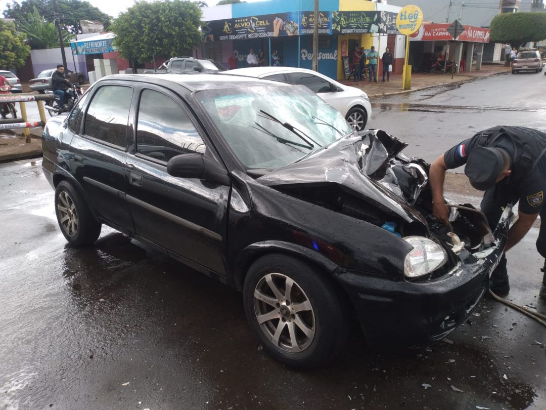 Choque en PJC solo dejó daños materiales