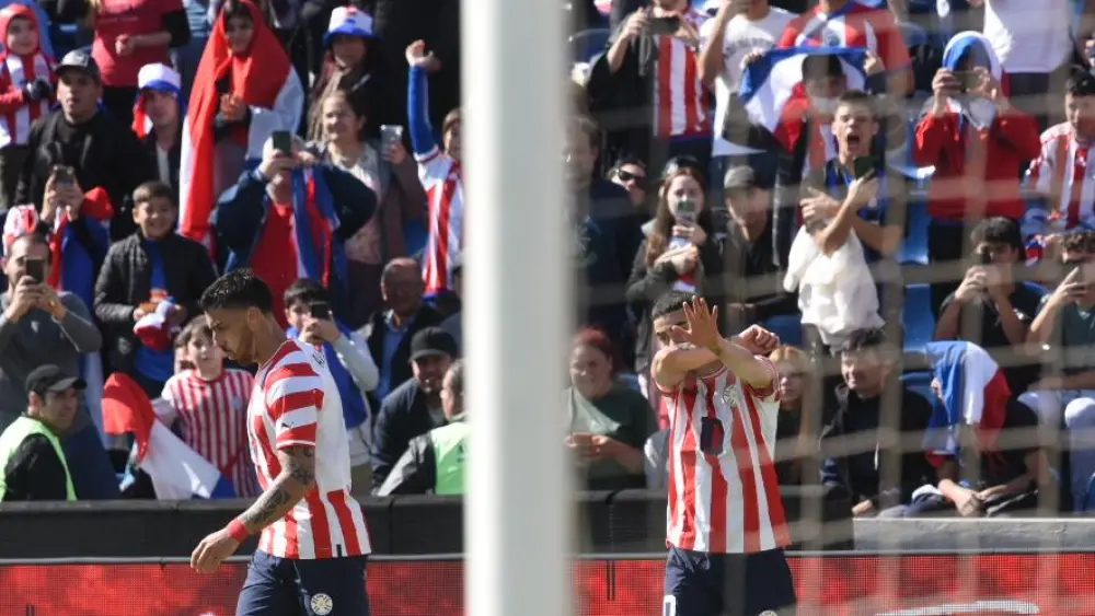Paraguay vence a Nicaragua, pero no despeja todas sus dudas