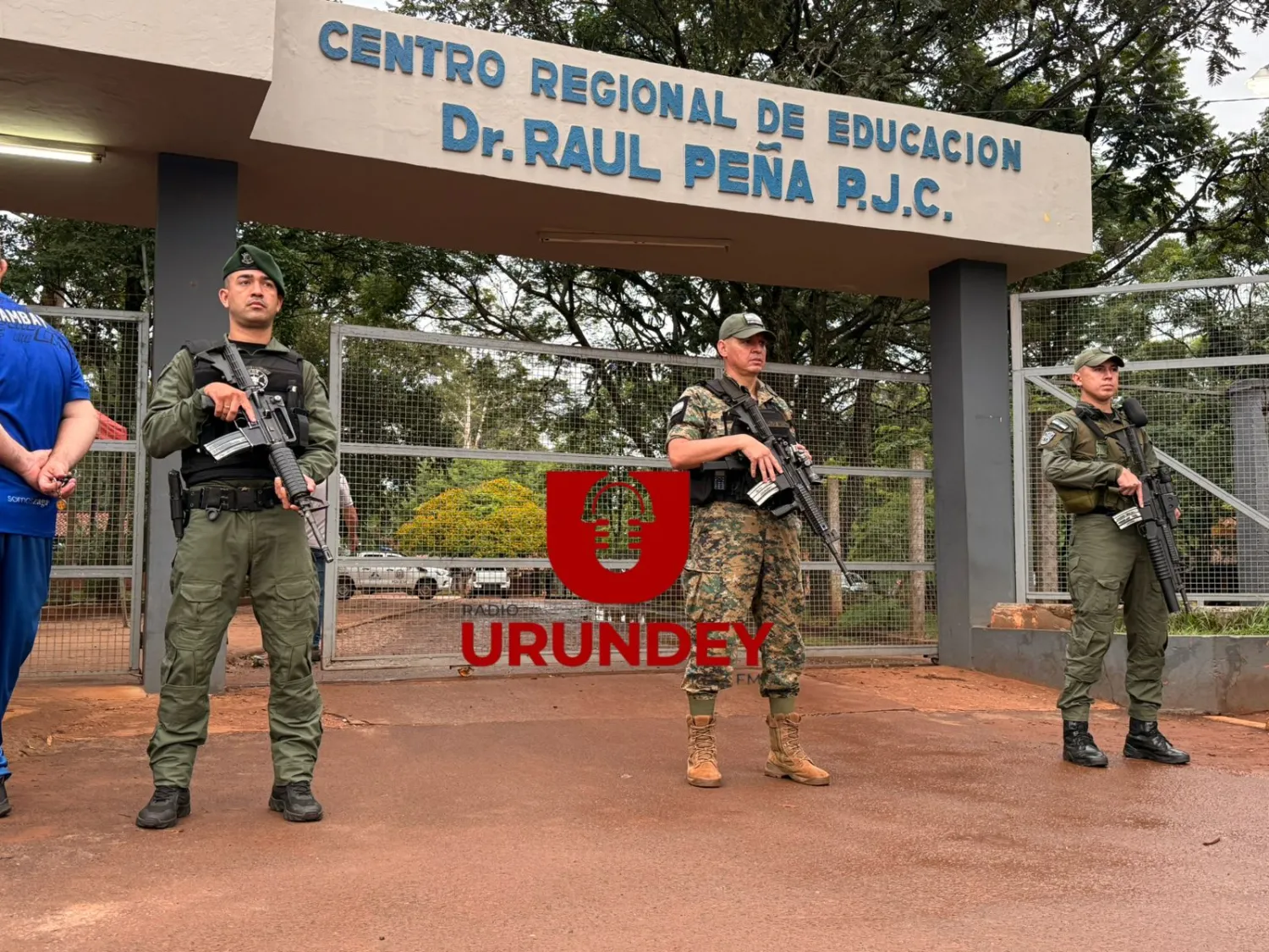 Alerta de bomba suspende clases y desata operativo policial en el CRE