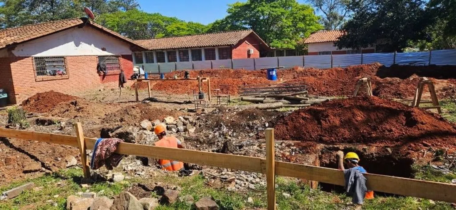 Inician obras de nuevos centros educativos en Caaguazú y Guairá con apoyo de Itaipu