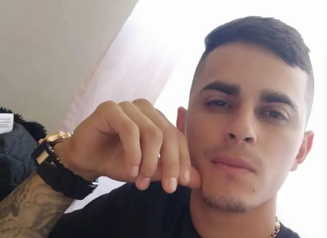 Asesinan a tiros a un hombre frente a un local comercial en Ponta Porã