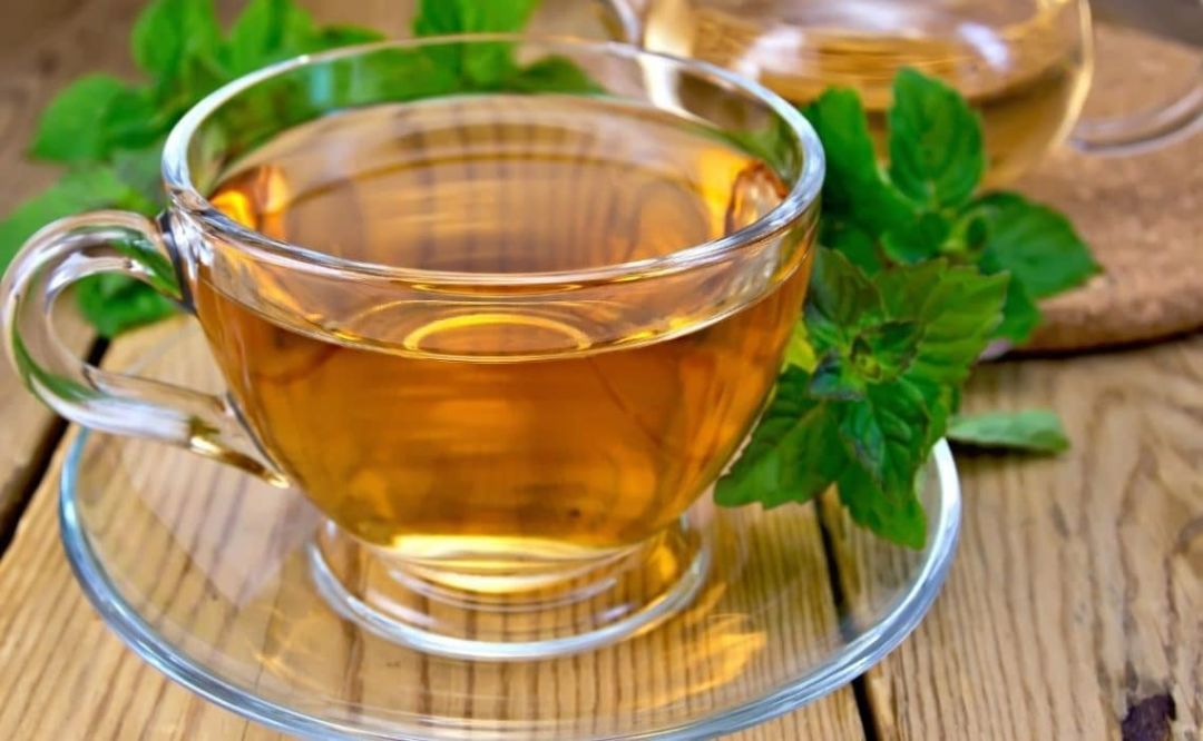Propiedades del té de menta que mejorarán tu salud