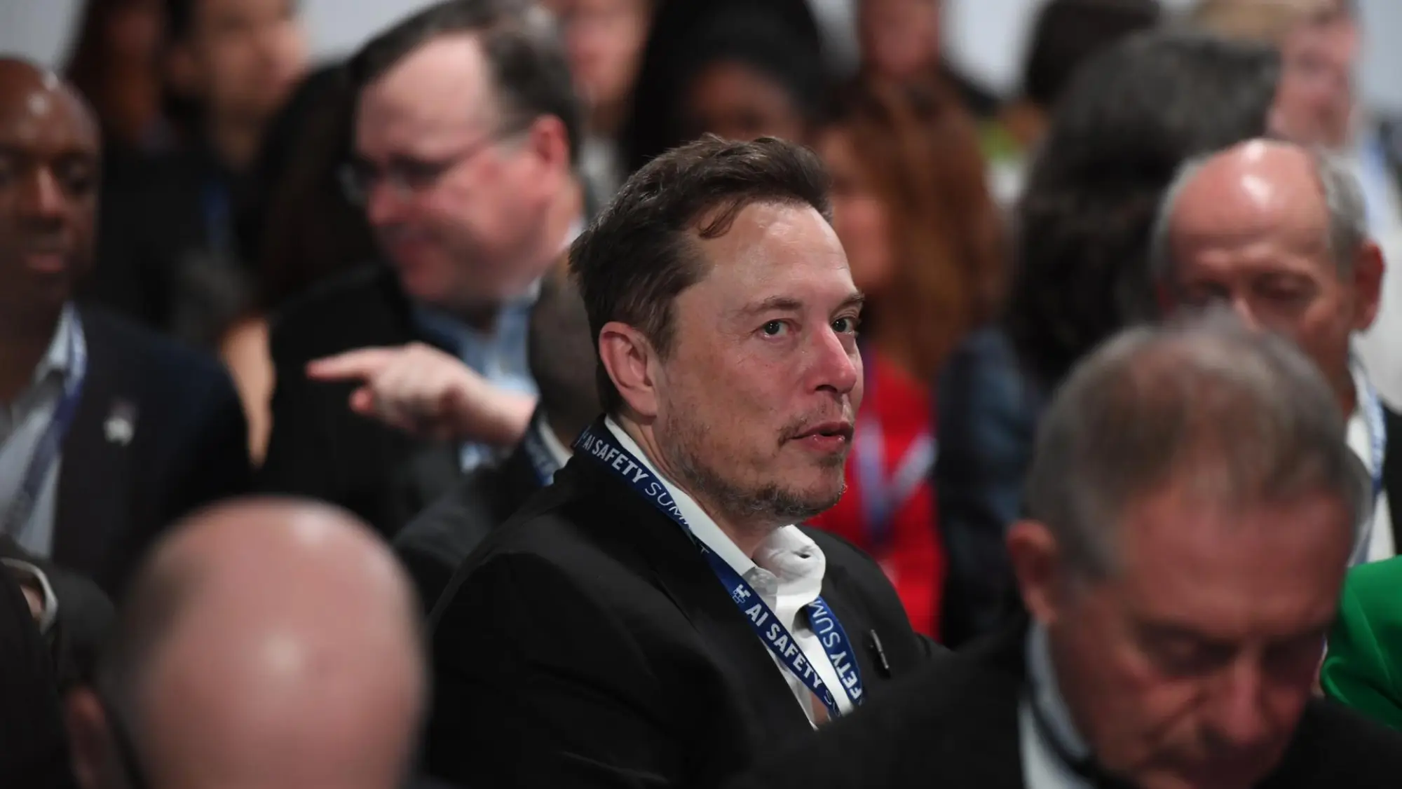 Musk ve la IA como una amenaza para la humanidad y propone un "árbitro independiente”