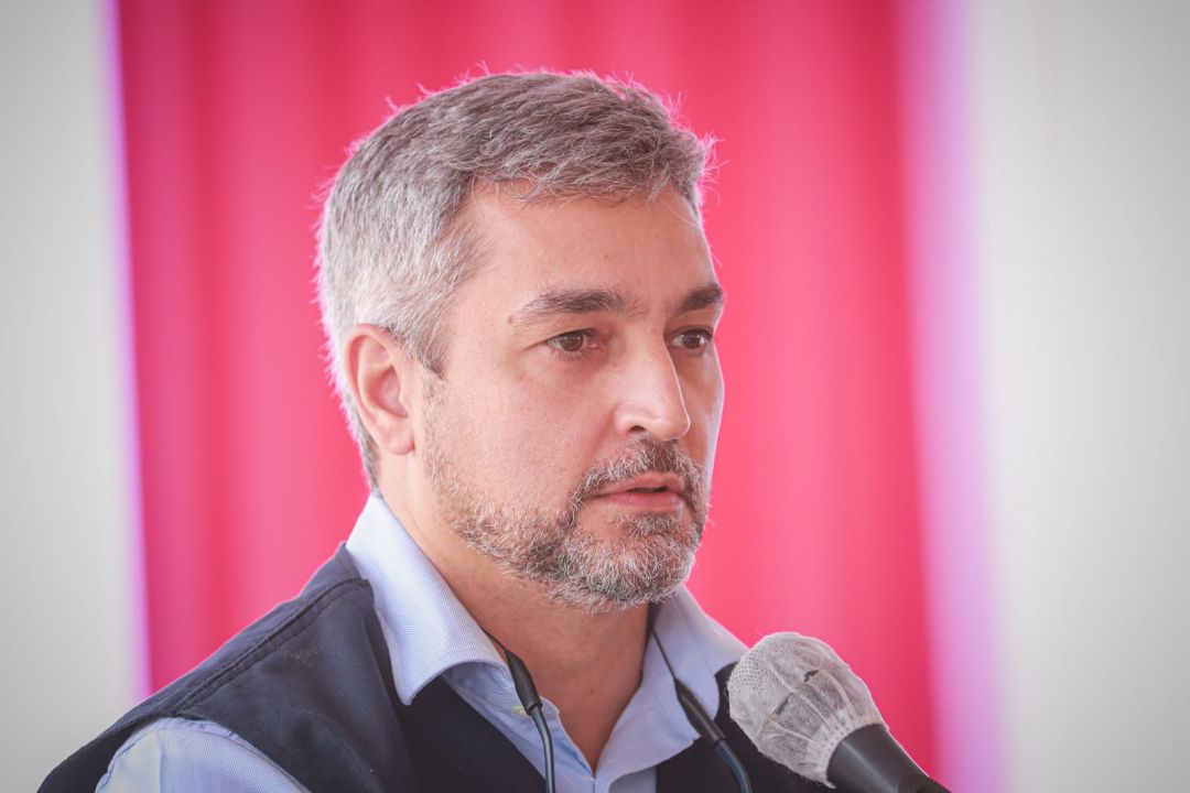 Abdo anunció vacunación en aulas