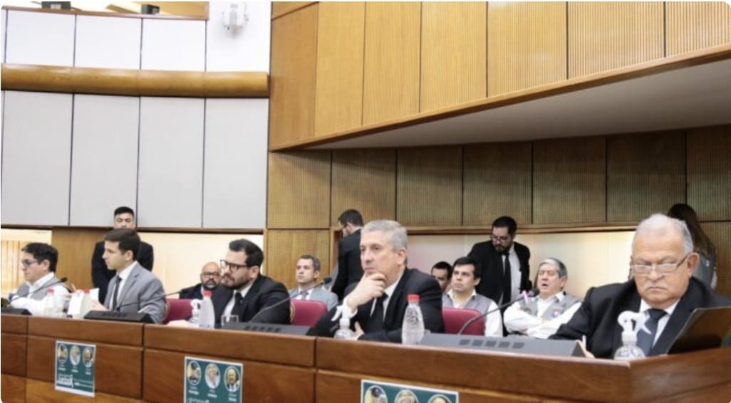 Ministros del TSJE garantizan las internas de diciembre en reunión con parlamentarios