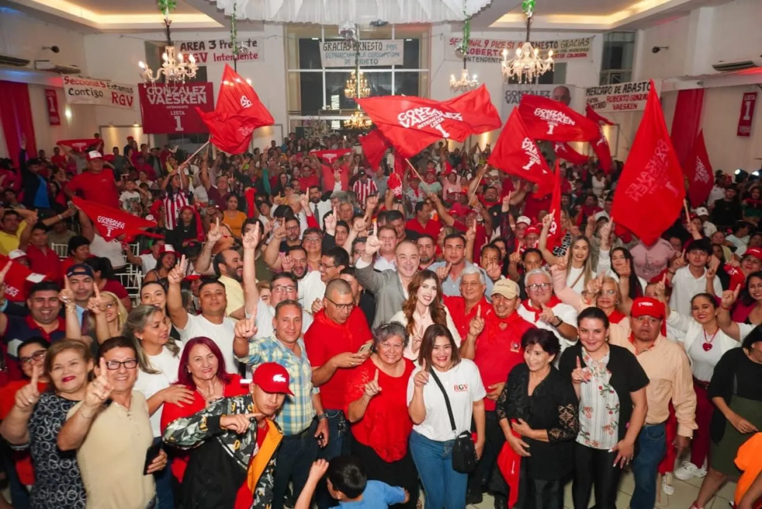 Fervor republicano se siente en la campaña de la Lista 1 en Ciudad del Este