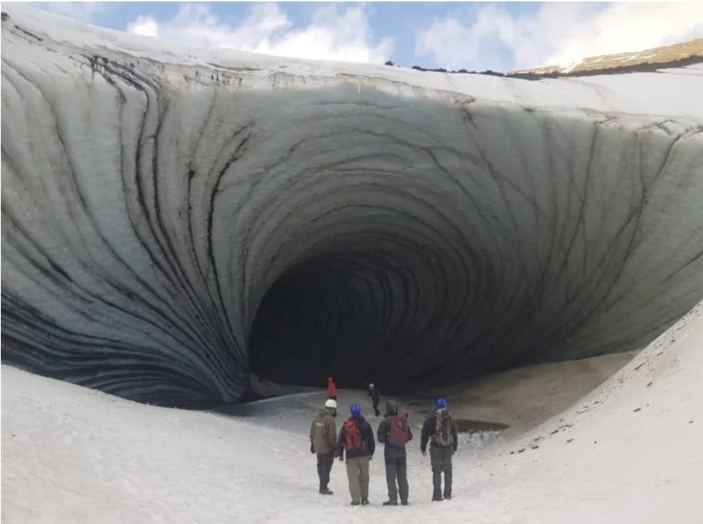 Brasileño muere en la Patagonia de Argentina al caerle un hielo encima