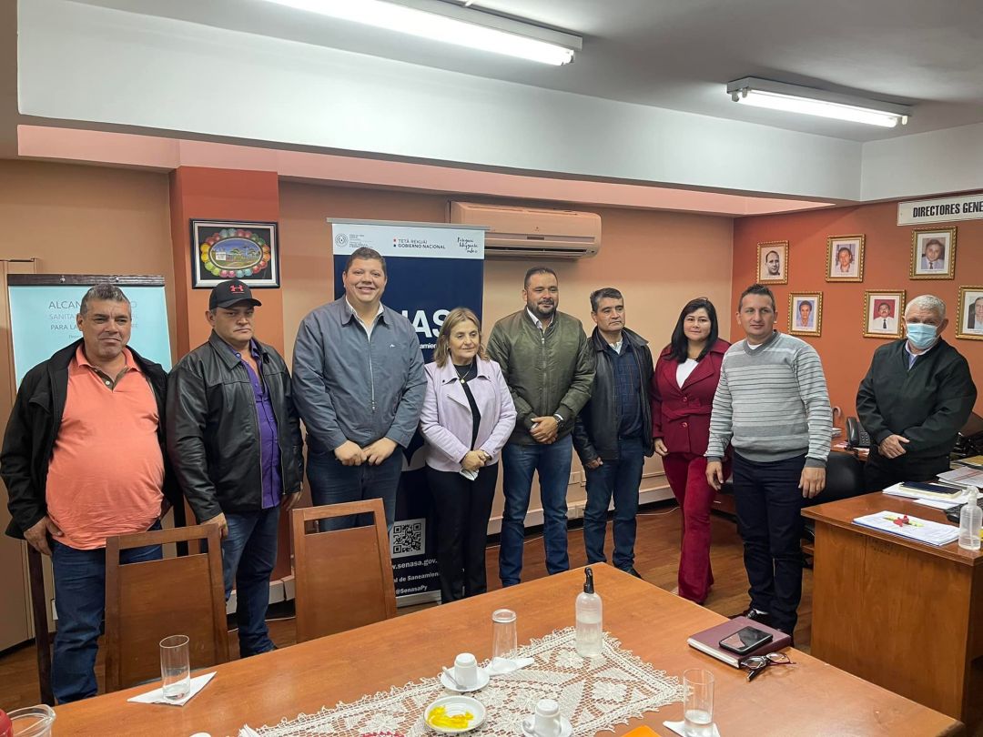 Diputado Acosta gestionó 2 tanques de agua y 6.000 metros cañerías para Cerro Corá y PJC