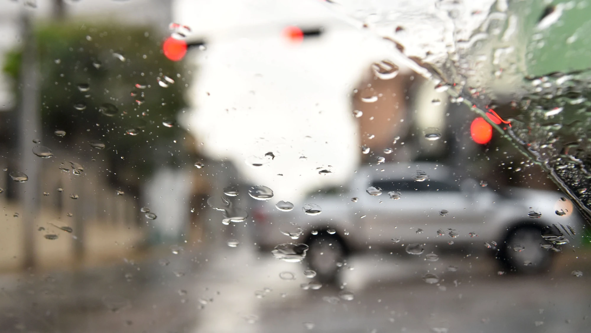 Jueves cálido a caluroso y con lluvias por la tarde, prevé Meteorología