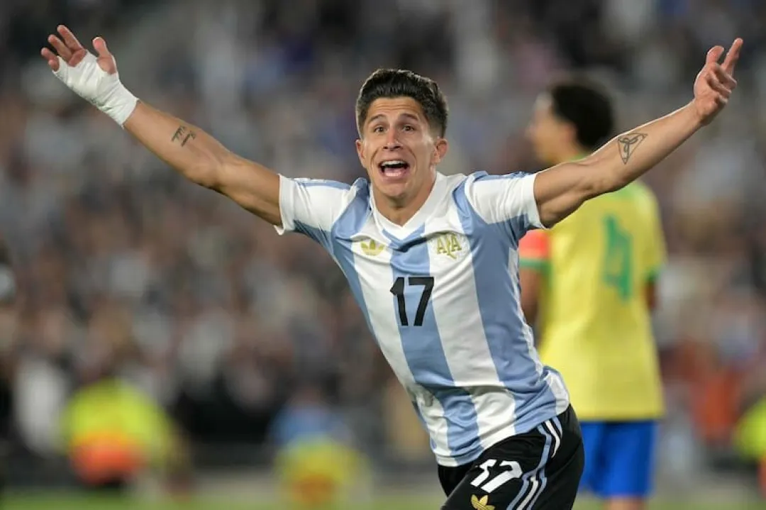 Argentina festeja clasificación al Mundial con una paliza a Brasil
