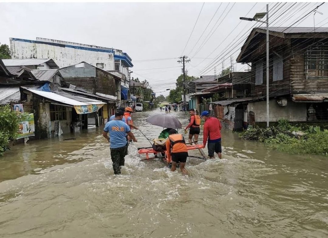 Deslizamientos de tierra e inundaciones en Filipinas dejan al menos 24 muertos