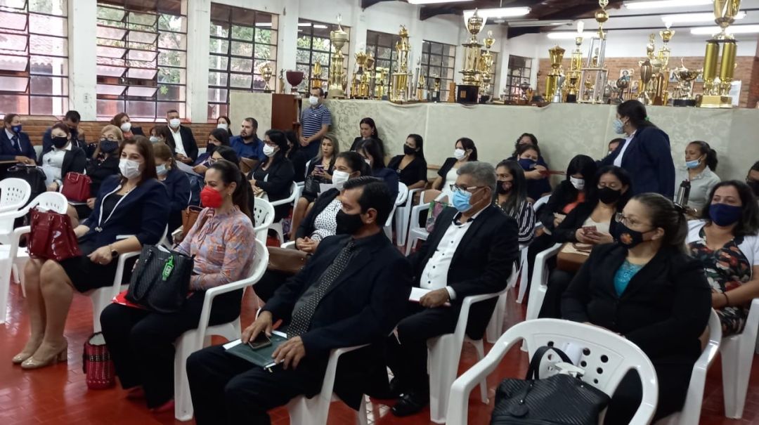 230 docentes de Amambay pasaron examen de selección del MEC