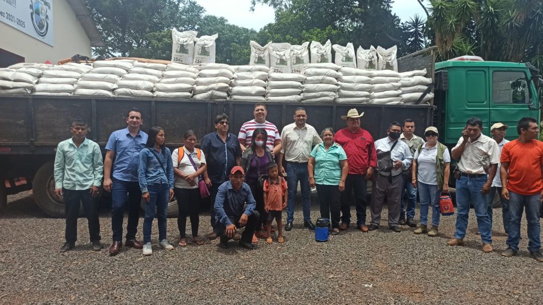 MAG benefició a 327 familias de Cerro Corá