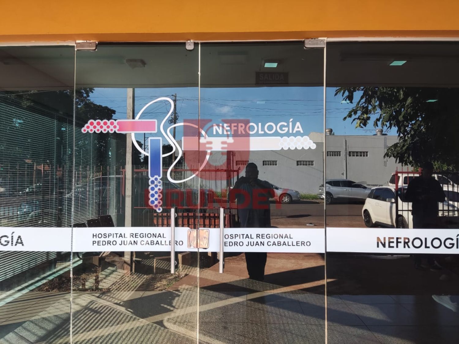 Diálisis: El tratamiento de por vida que no admite ausencias en el Hospital Regional de PJC