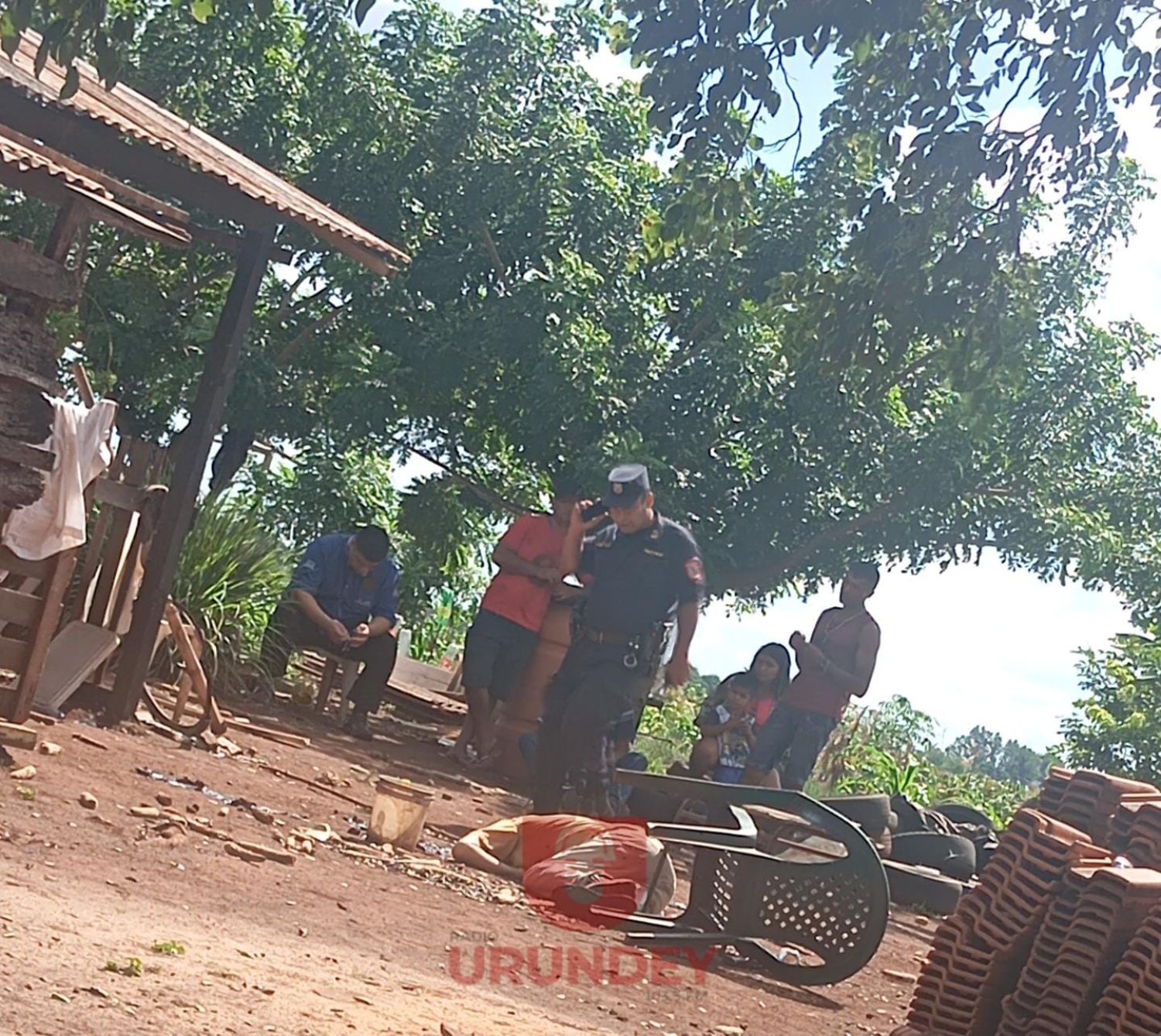 Hallan sin vida a un hombre en el patio de una vivienda en Zanja Pytã