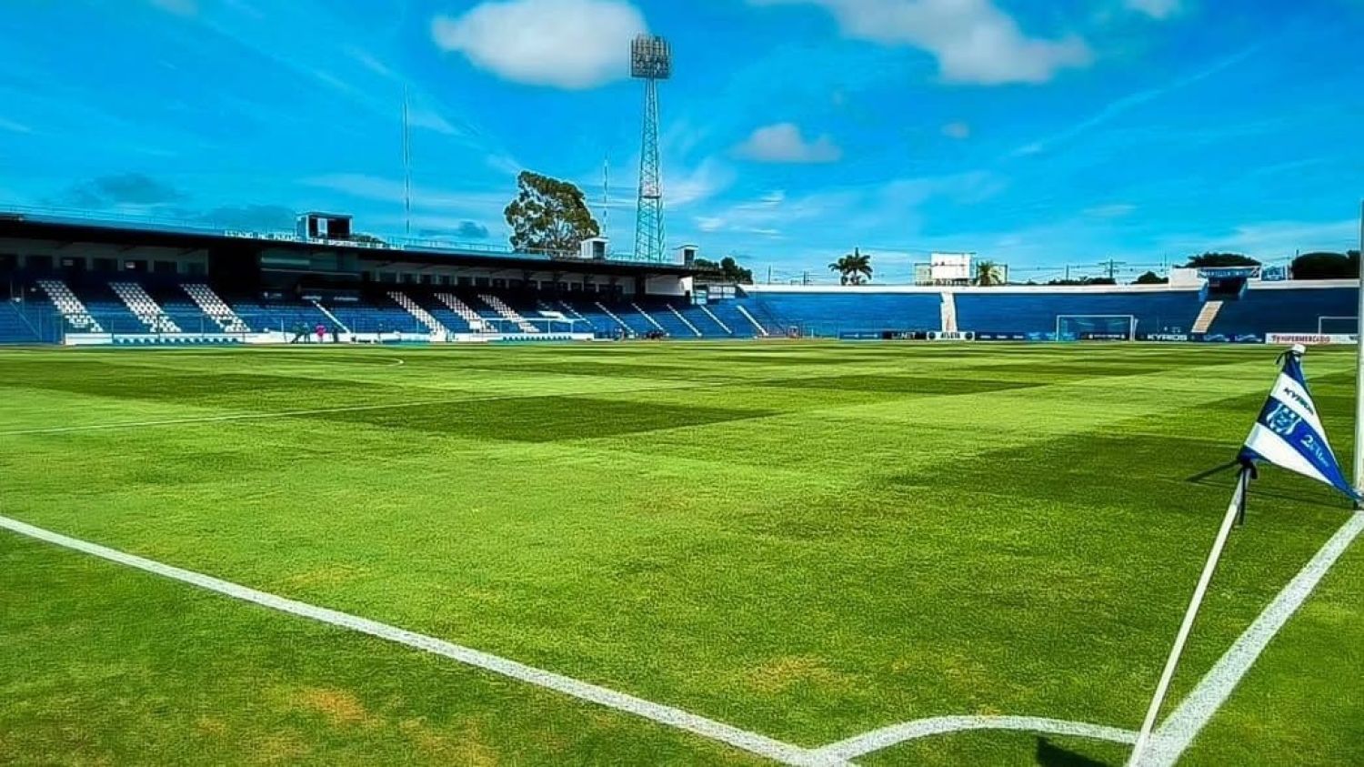 El 2 de Mayo reduce precios de entradas para recibir al Sporting Cristal tras hazaña en Perú