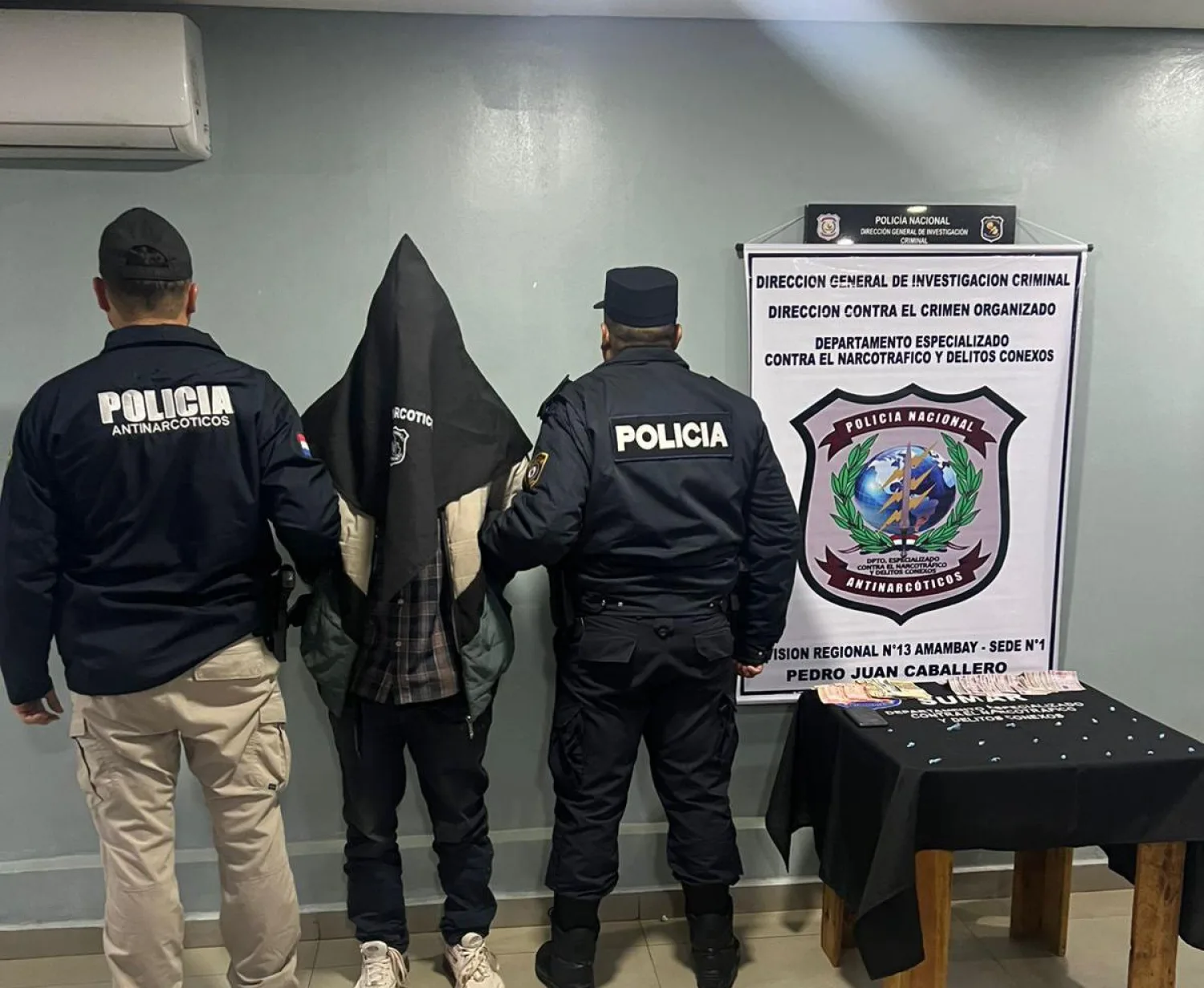 Detienen a alias "Gallo" con varias dosis de crack en Pedro Juan Caballero