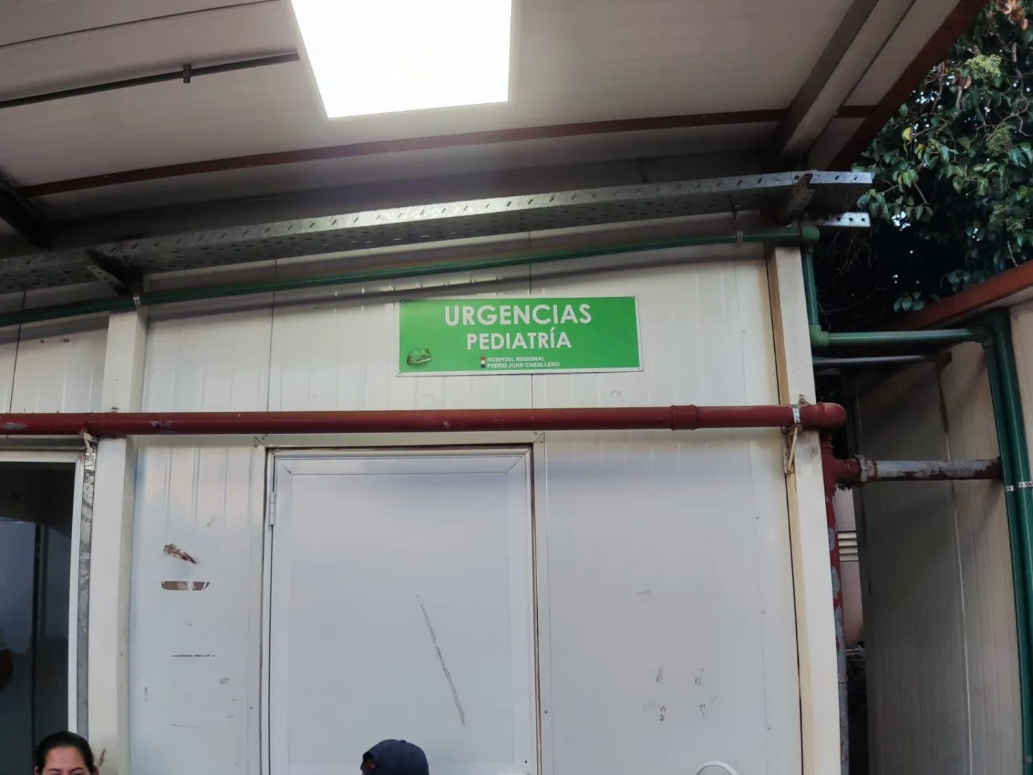 Buscan a un padre sospechoso de intoxicar a sus hijos mellizos en Capitán Bado