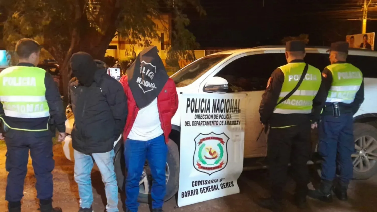 Fuerte despliegue policial tras persecución y captura de dos jóvenes en Pedro Juan Caballero