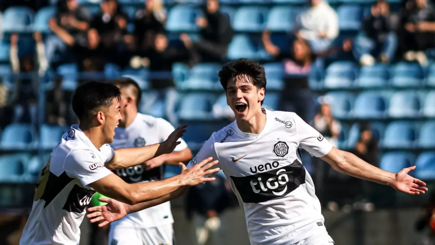 El Decano busca asegurar el liderato de su grupo y el premio de la Sudamericana