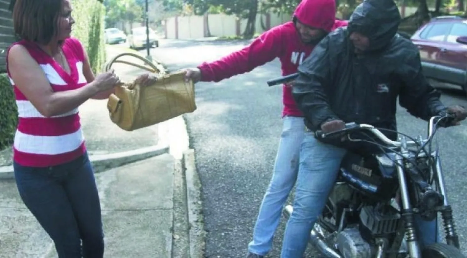Motochorros roban una cartera en Pedro Juan Caballero y rastreo satelital permite recuperarla