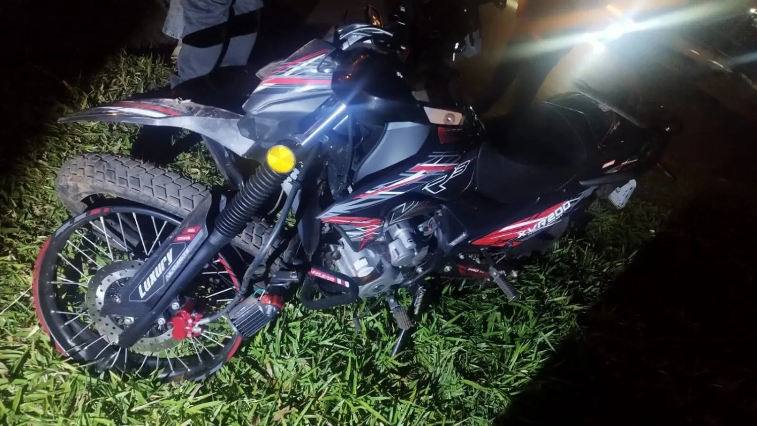 Una camioneta atropelló a un motociclista y se dio a la fuga en Pedro Juan Caballero