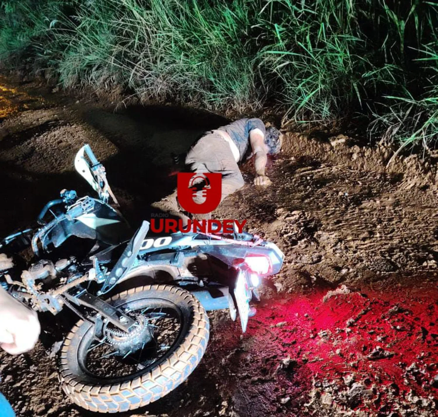 Un motociclista sufrió lesiones tras sufrir una caída casual en Pedro Juan Caballero