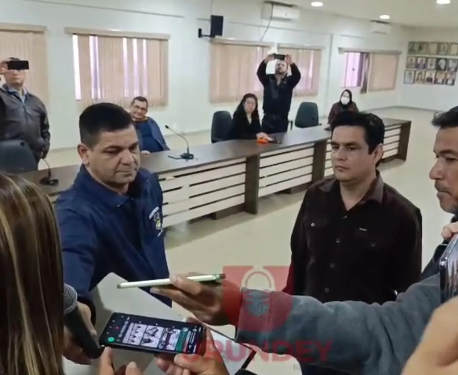 Junta Municipal de PJC acepta renuncia de Ronald Acevedo y elige a Éver Salinas