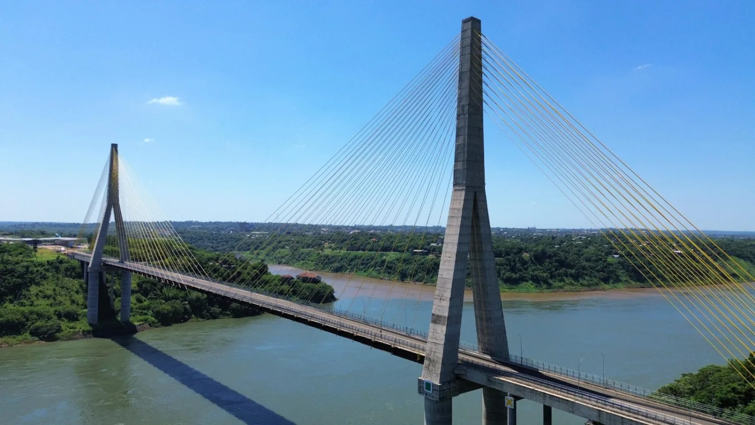 Establecen nuevo cronograma de funcionamiento del Puente de la Integración a partir de agosto