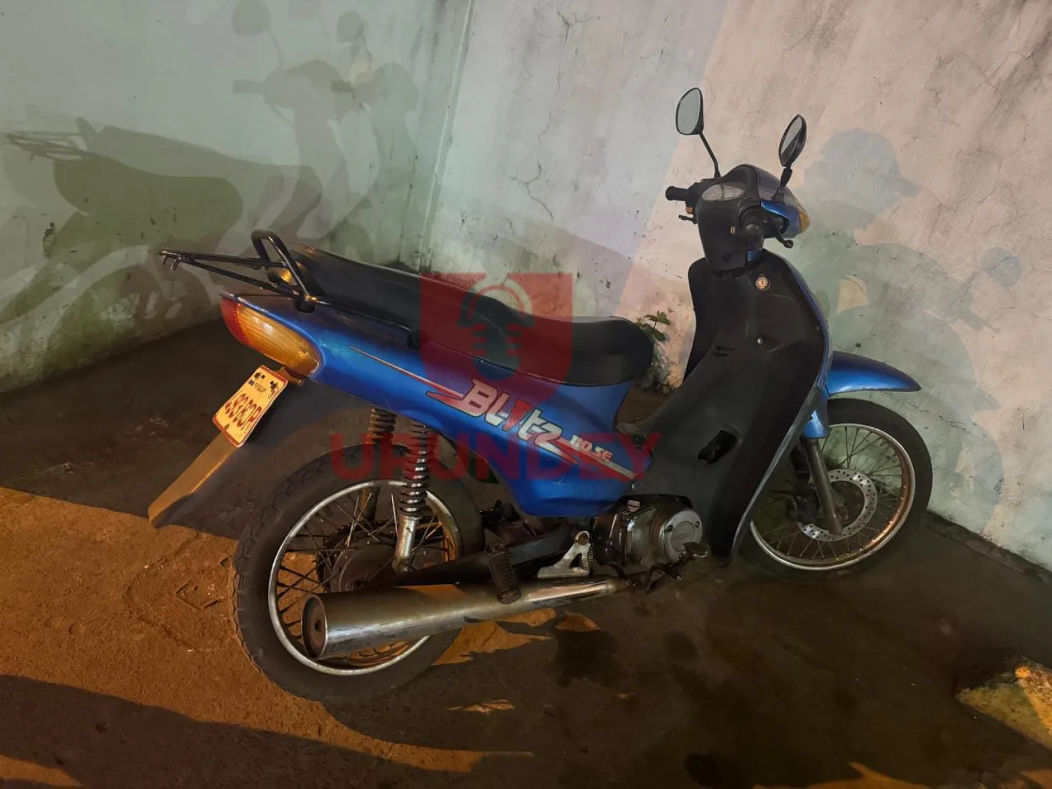Policía incauta motocicleta abandonada en la vía pública de Pedro Juan Caballero