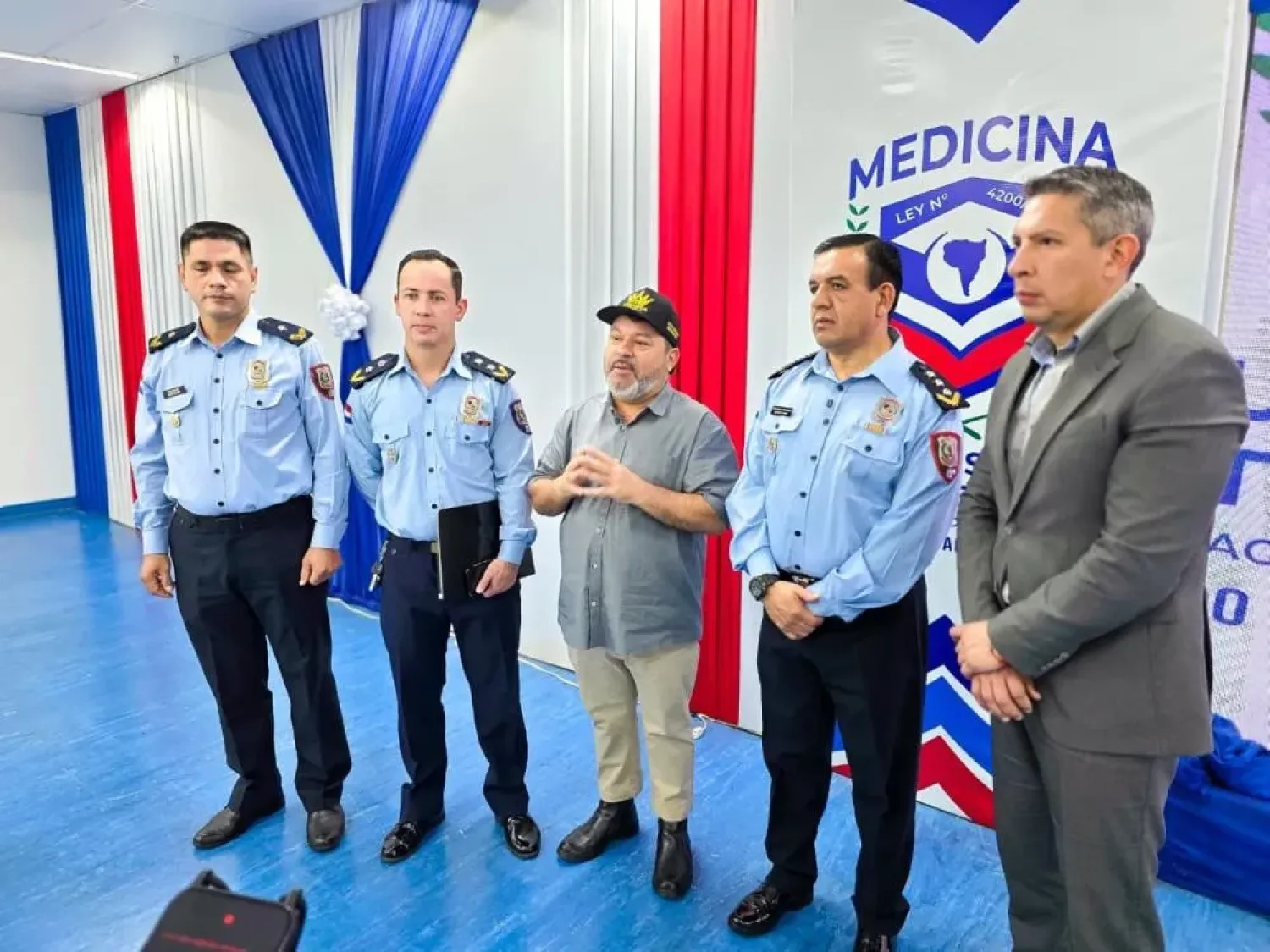 Universidad Interamericana firma convenio de salud con la Policía Nacional en Pedro Juan