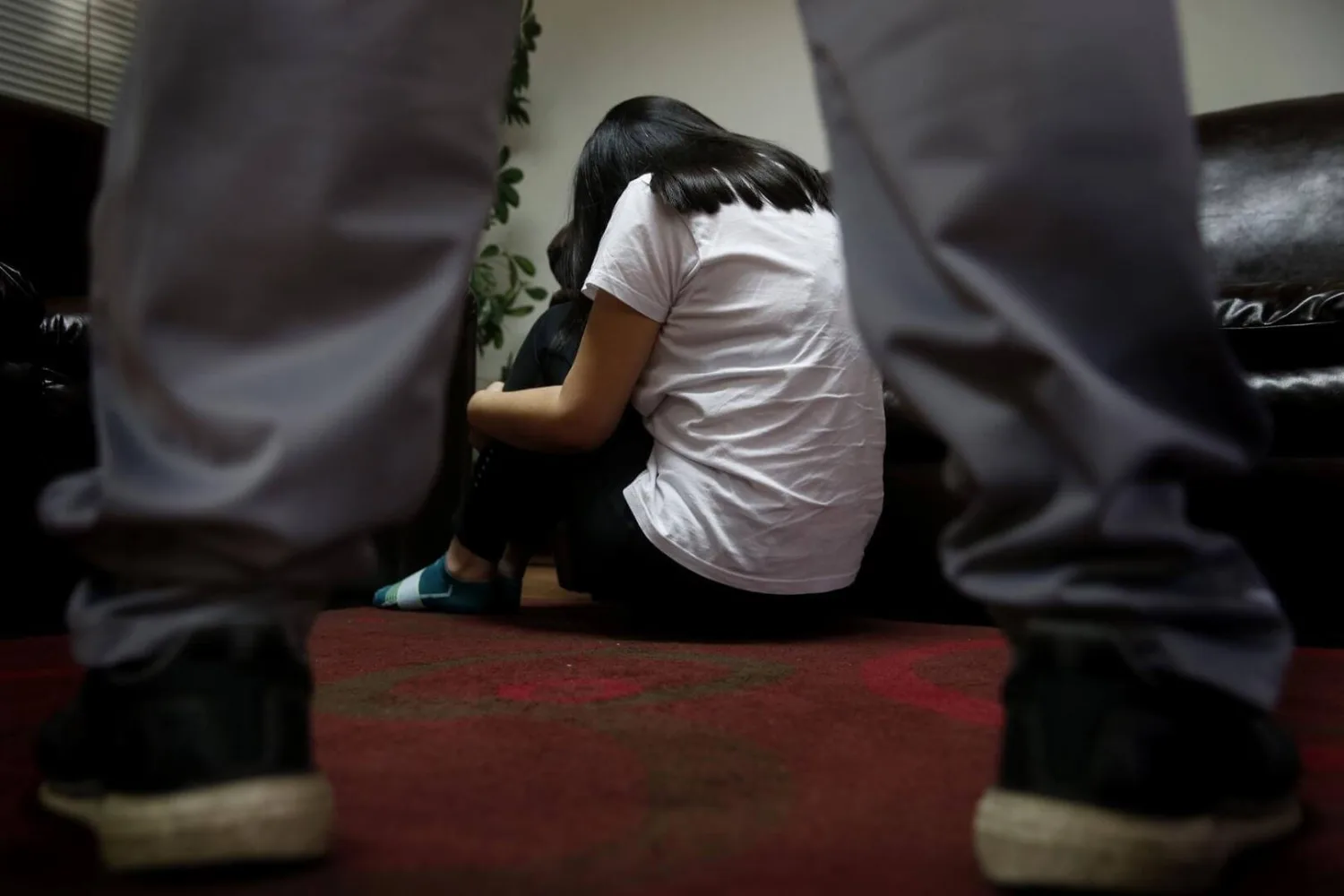Detienen a un hombre acusado de abusar y embarazar a su hija de 14 años en Pedro Juan