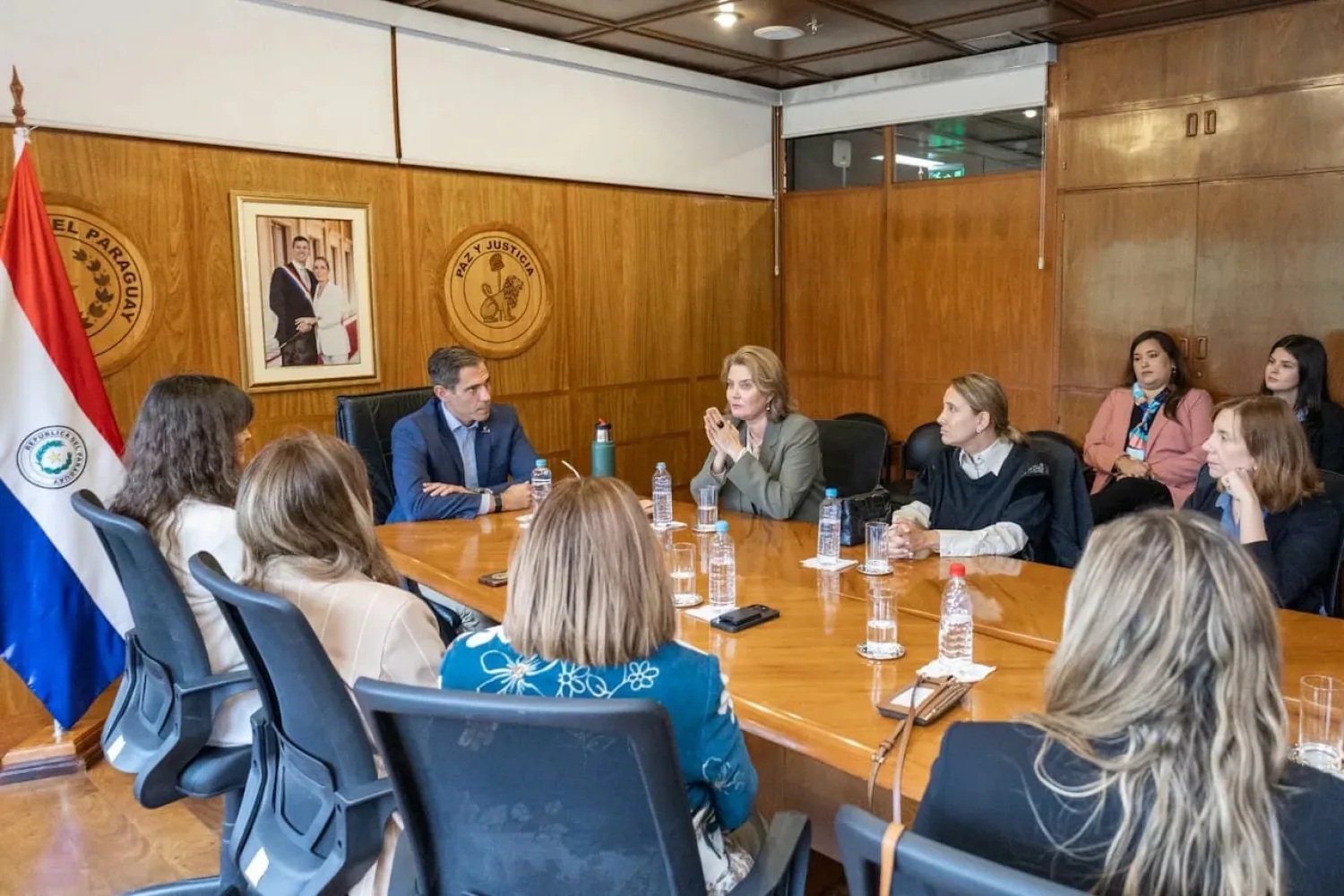 Delegación de empresarias argentinas explora oportunidades de inversión en Paraguay