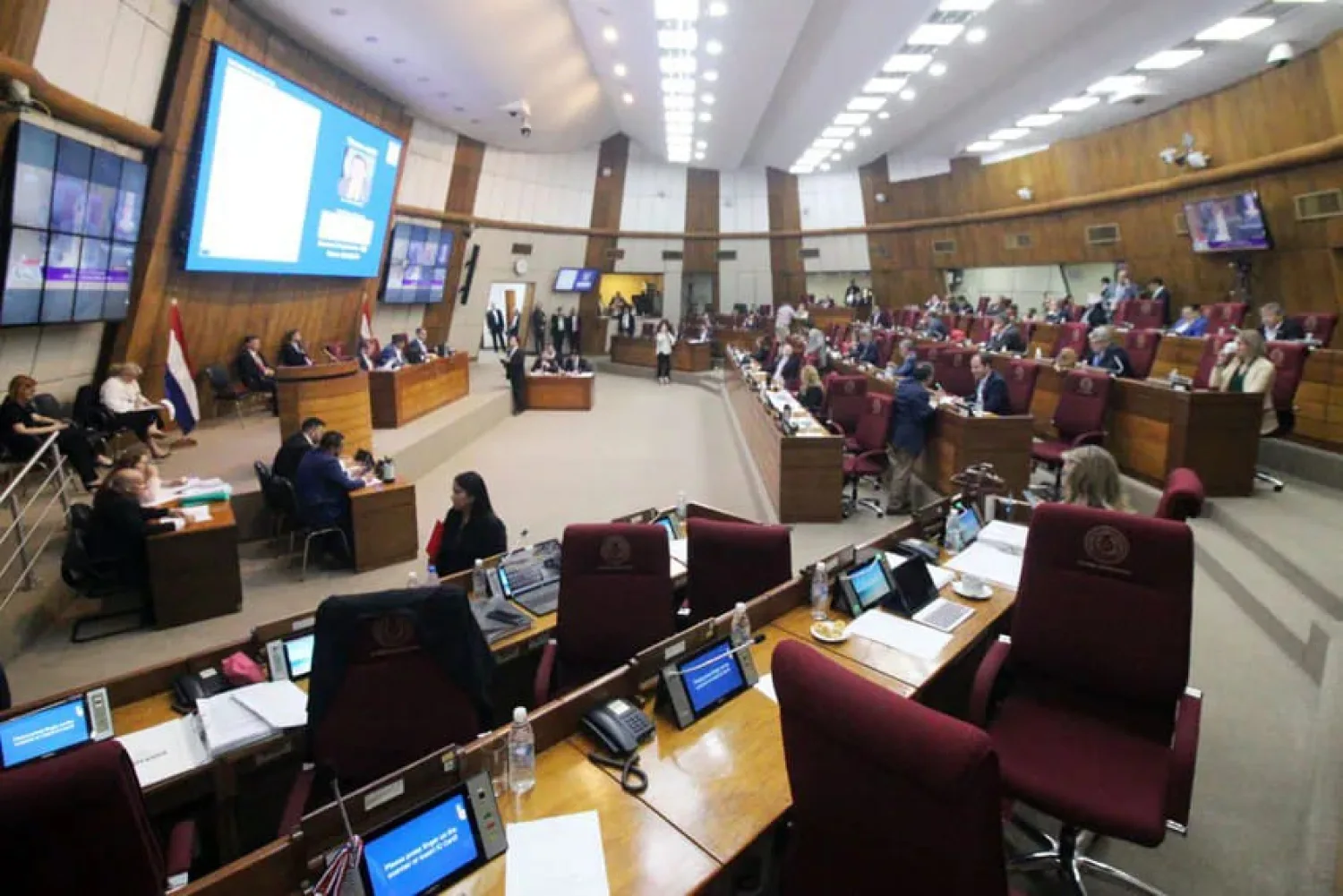 Diputados sanciona proyecto que declara festividad de Caacupé como Patrimonio Cultural Inmaterial