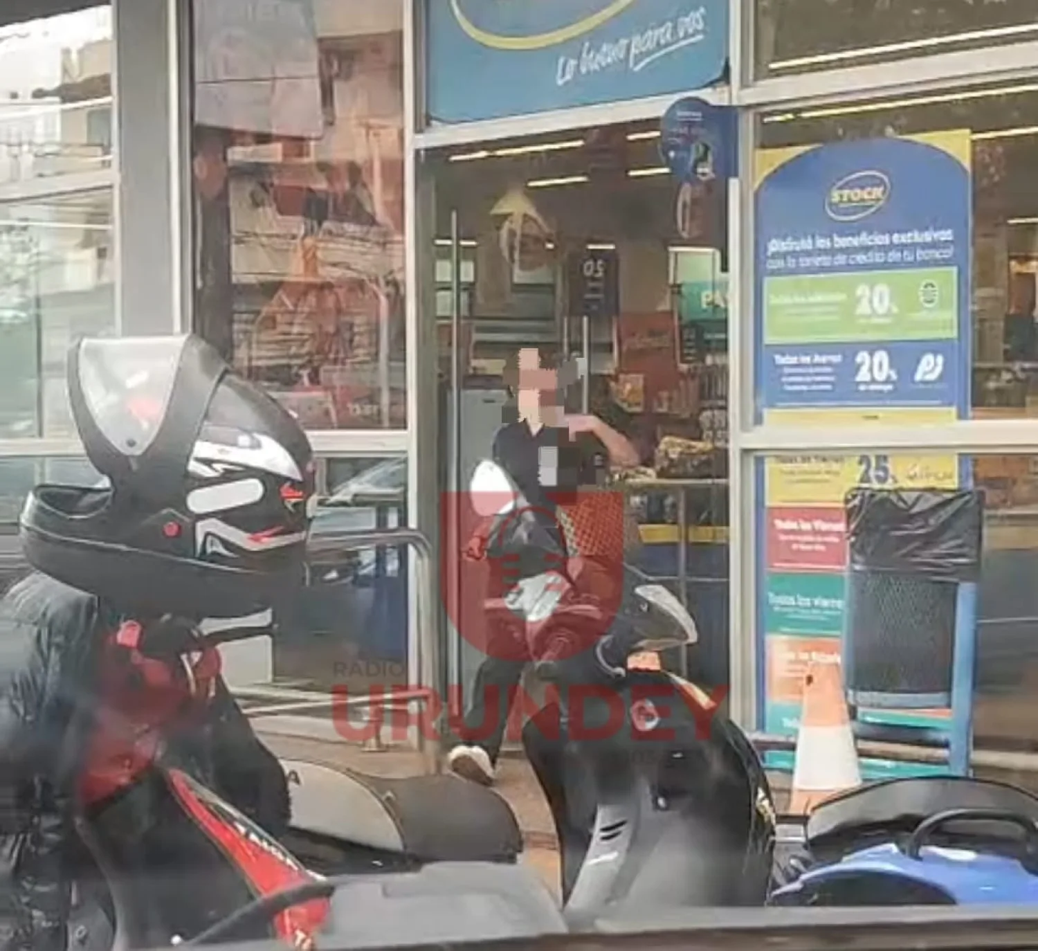 Sorprenden a una estudiante intentando hurtar carne en un supermercado de Pedro Juan