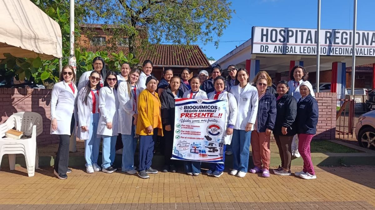 Bioquímicos de Amambay se adhieren a la huelga nacional en reclamo de mejoras salariales