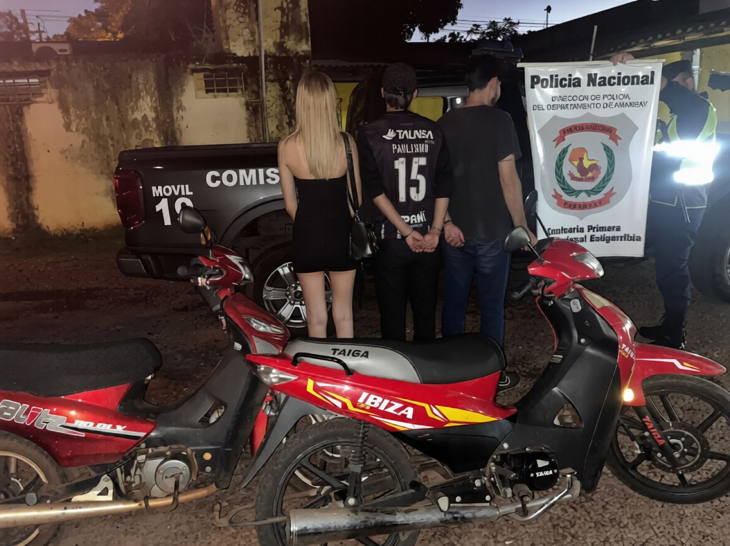 PJC: Jóvenes alcoholizados incidentan frente a un casino y terminan aprehendidos