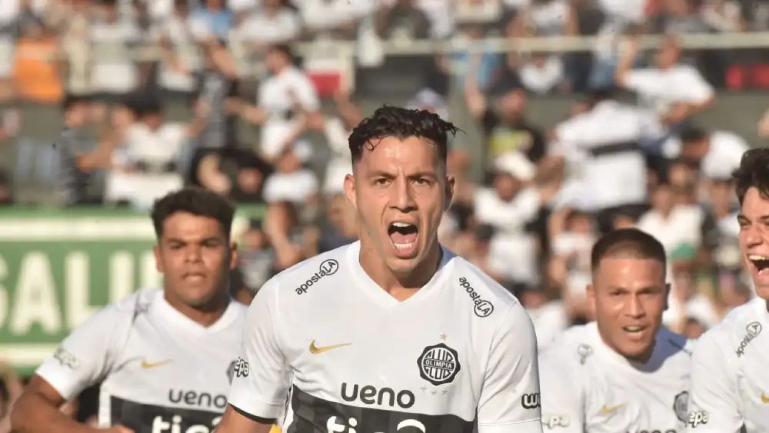 Olimpia ilusiona en el debut: triunfazo ante Guaraní en el inicio de la era Sánchez