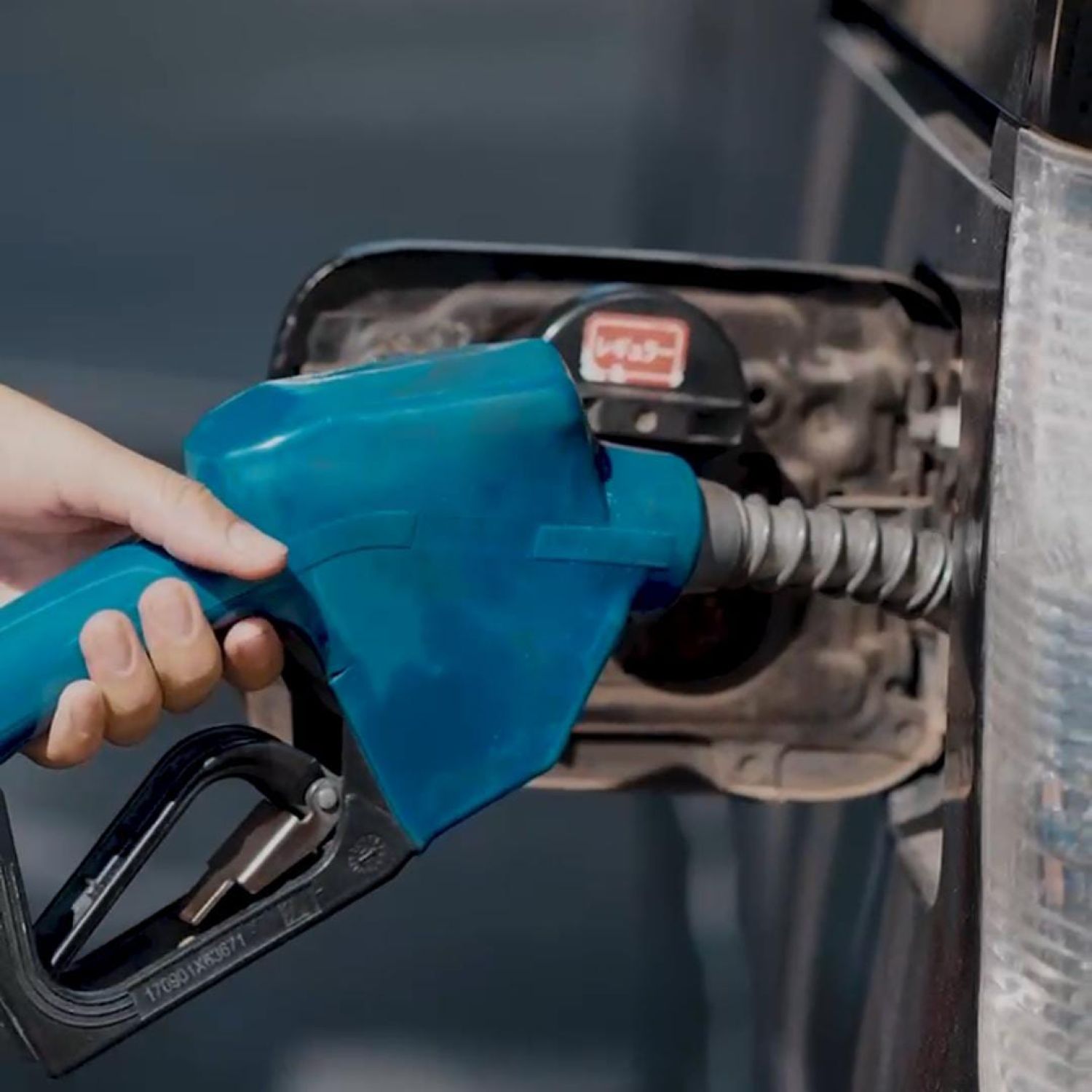 Nueva baja en combustibles: el Gobierno concreta su décima tercera reducción