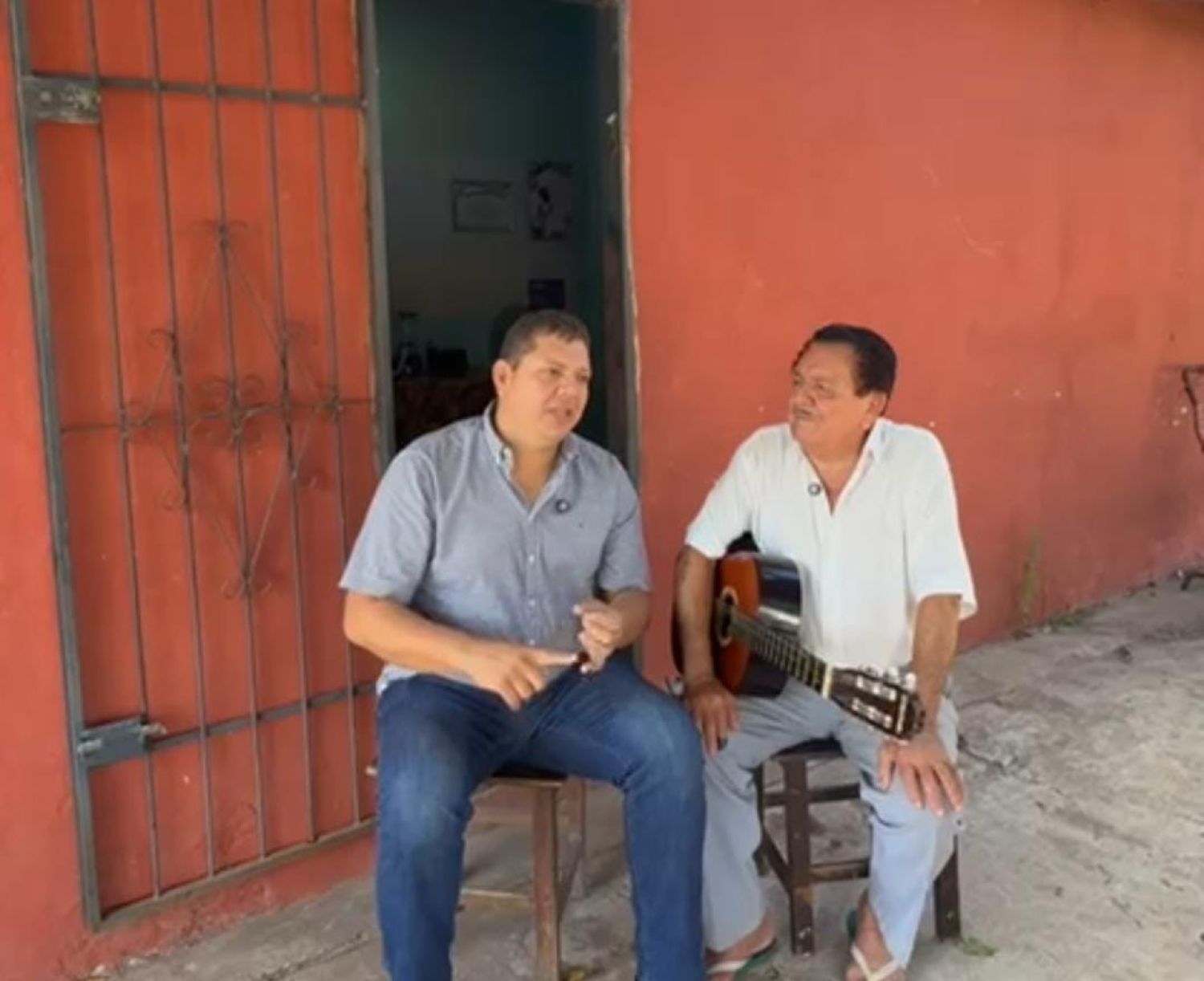 Gobernador Juancho Acosta homenajea en vida a Pablo Barrios por sus 90 años