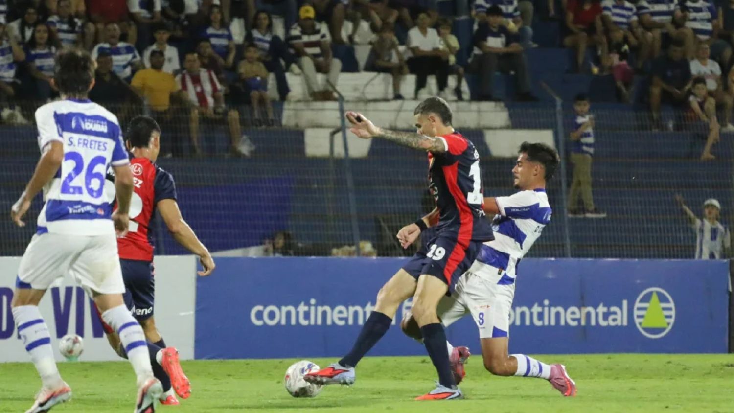 Un flojo Cerro Porteño iguala ante un 2 de Mayo sin muchos titulares