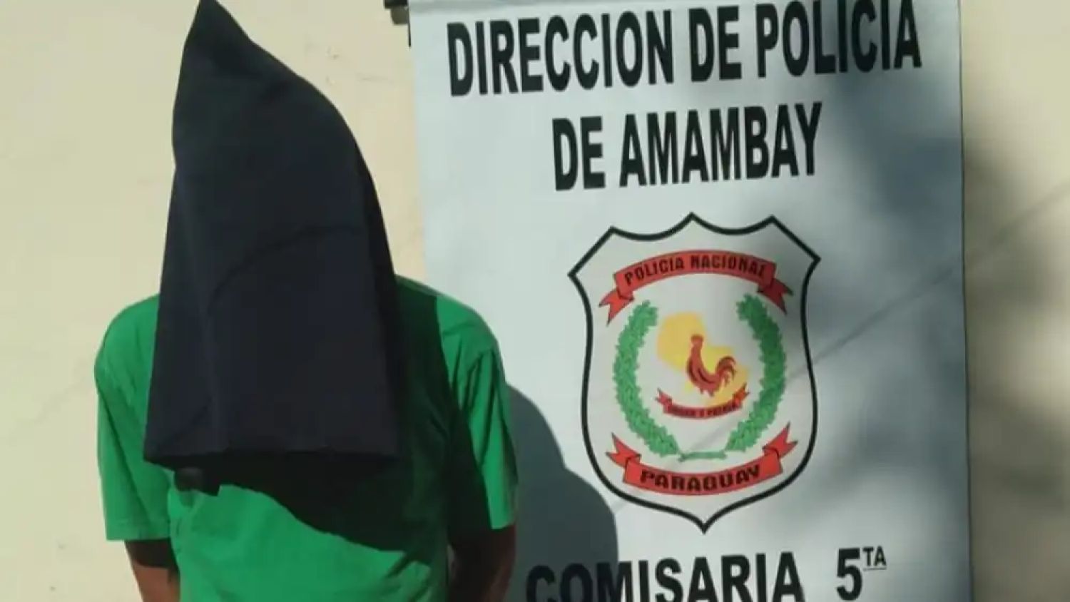 Imputan a joven que intentó quemar viva a su madre en Bella Vista Norte