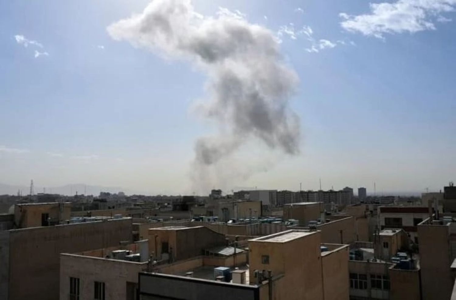 Estados Unidos e Israel lanzan ofensiva de gran escala contra Irán