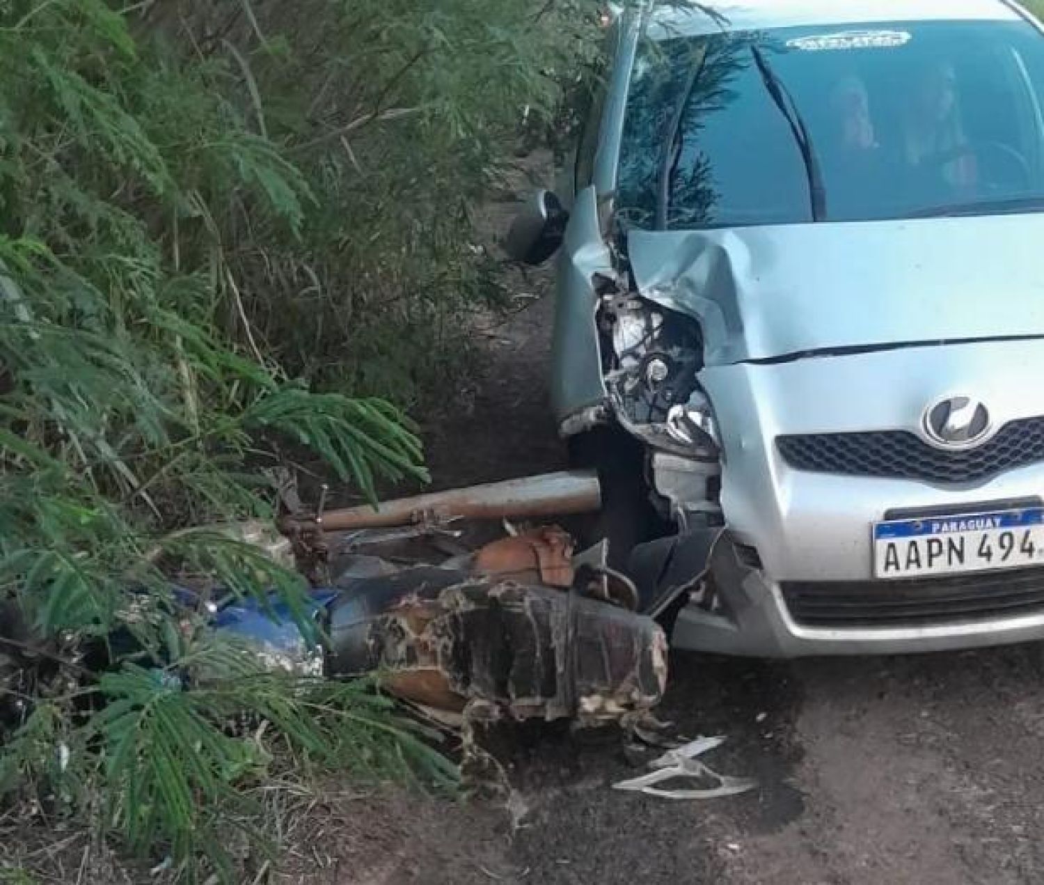 Tragedia en Karapaí: Choque deja dos menores fallecidos sobre la ruta PY11