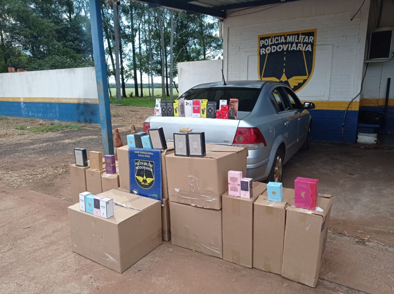 Policía Militar Rodoviária incauta mercaderías por más de R$ 48 mil sin documentos en Ponta Porã