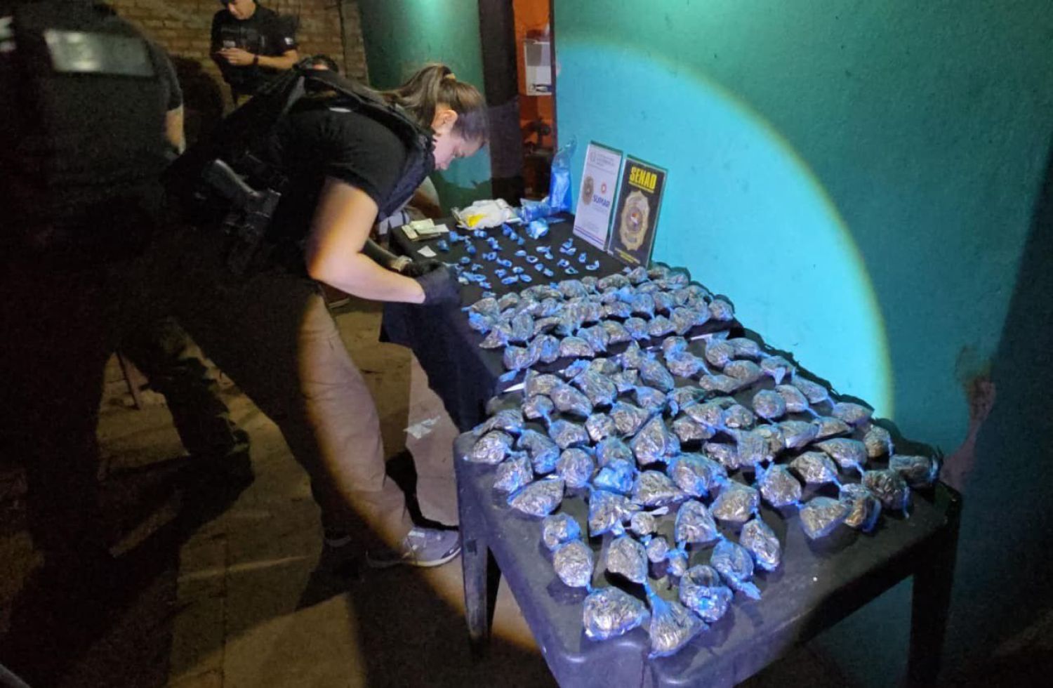 Inicio de clases “libre de drogas»: anulan «supermercado» en cercanías de centro educativo en Arroyos y Esteros