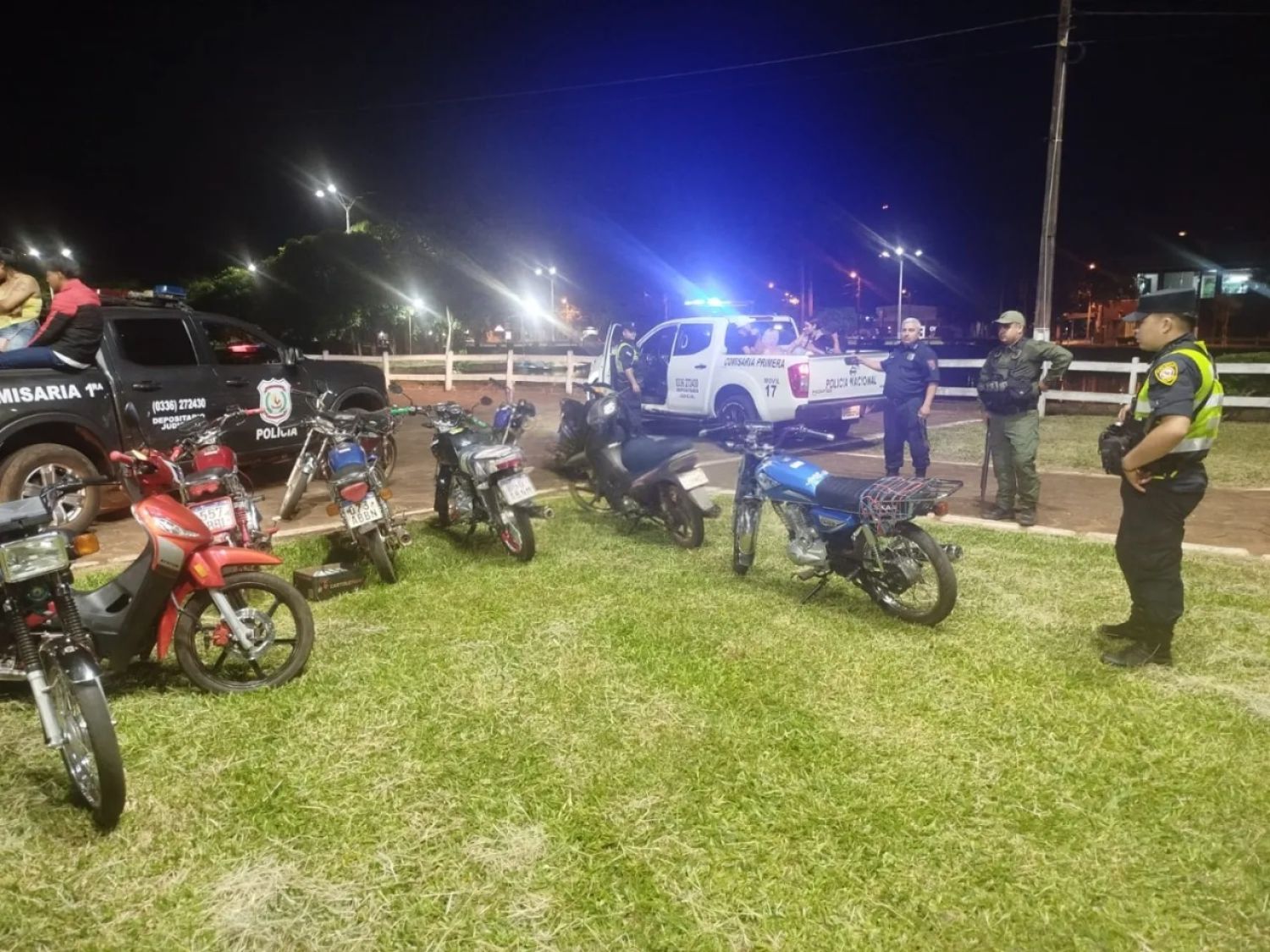 Operativo nocturno en la Laguna Punta Porã arroja 11 detenidos y motocicletas incautadas